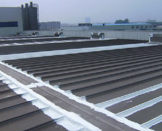 始兴彩钢瓦屋面漏水问题只有好的防水系统能够解决